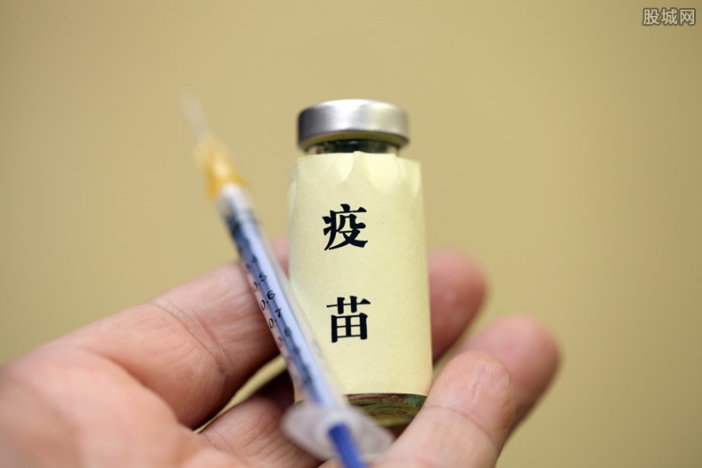 林郑月娥接种新冠疫苗